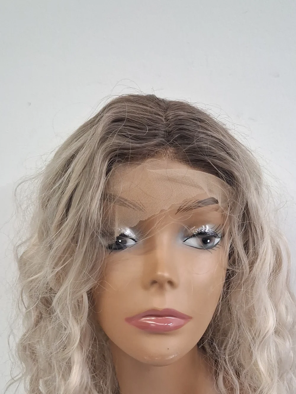 NWT Blonde Wavy Lace Front Wig - Natural Blonde Women's Hair